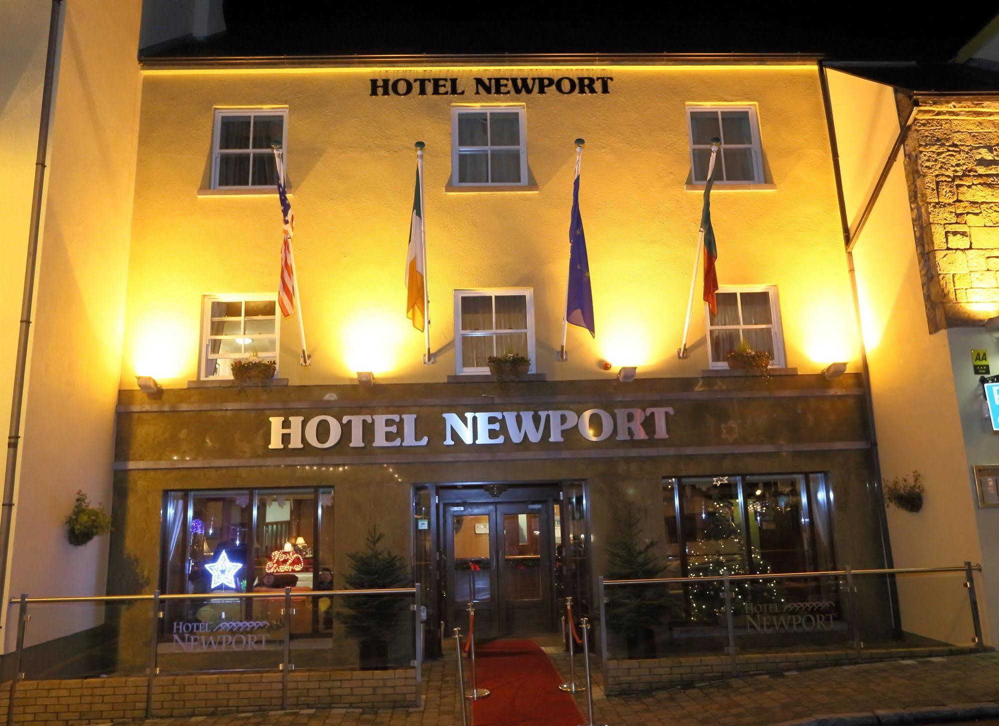 Hotel Newport Ньюпорт Екстер'єр фото